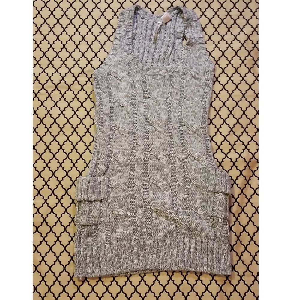 Black Crimson NY Gray Knit Dress w/ 2 pockets!
